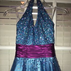 Taffany designs pageant dress, kids